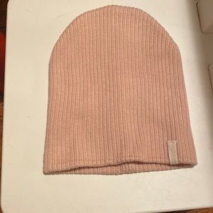 HM  beanie hat